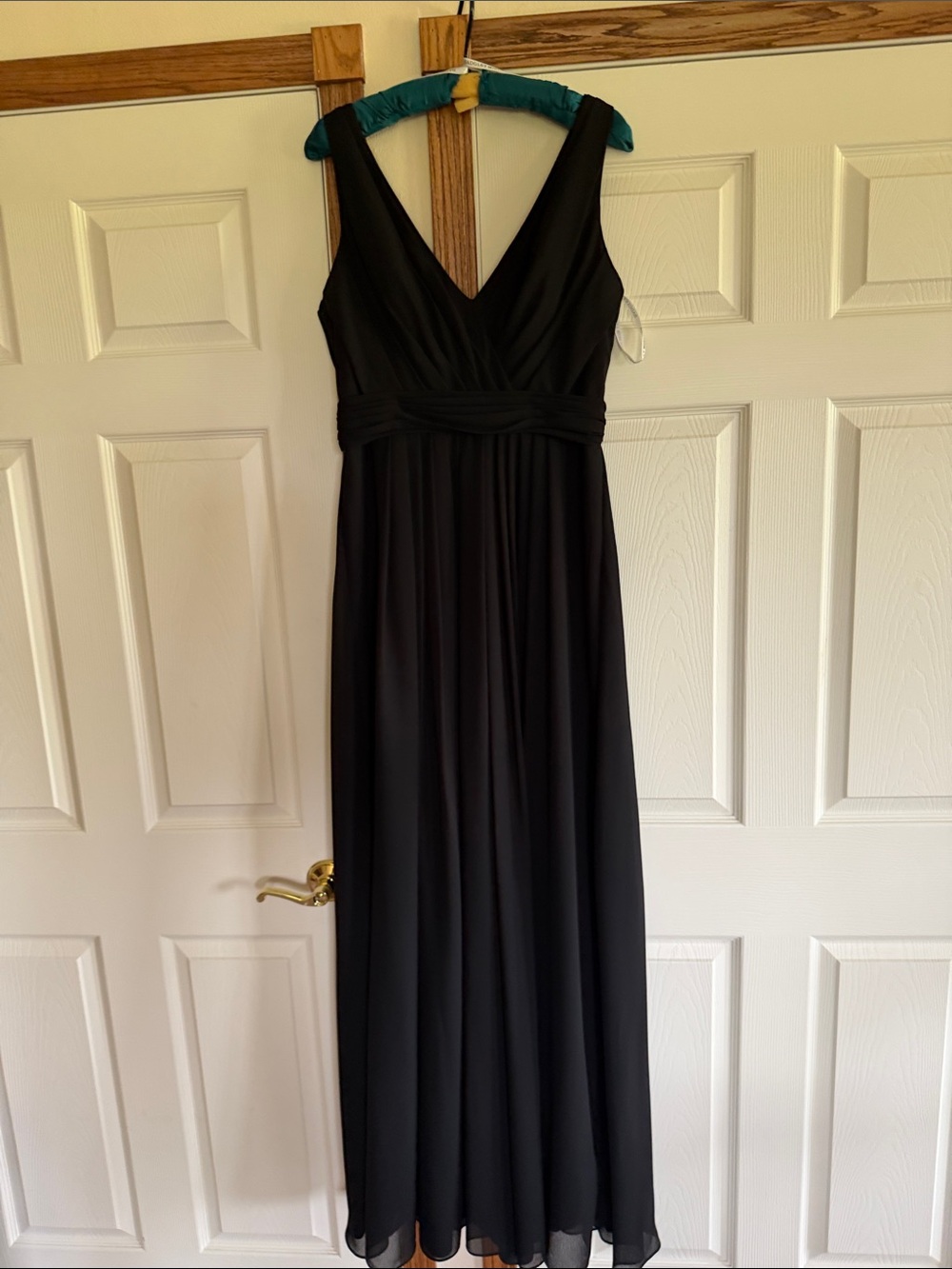 Badgley Mischka Black V-Neck Maxi Gown